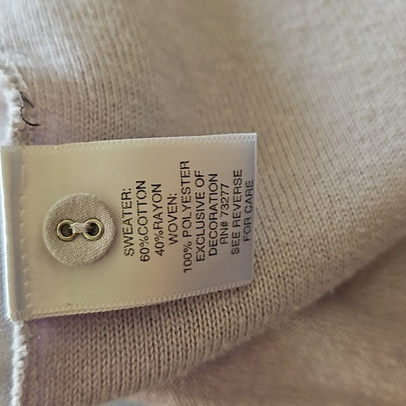 Vera Wang Lightweight Purple Cardigan. Woman's Sz: XS - Picture 6 of 8